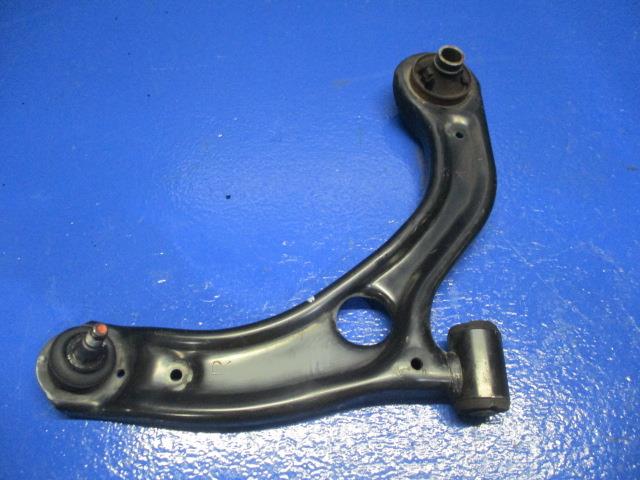 【中古】中古部品 ミライース LA350S 右フロントロアアーム 【3310270100-000013886051720】