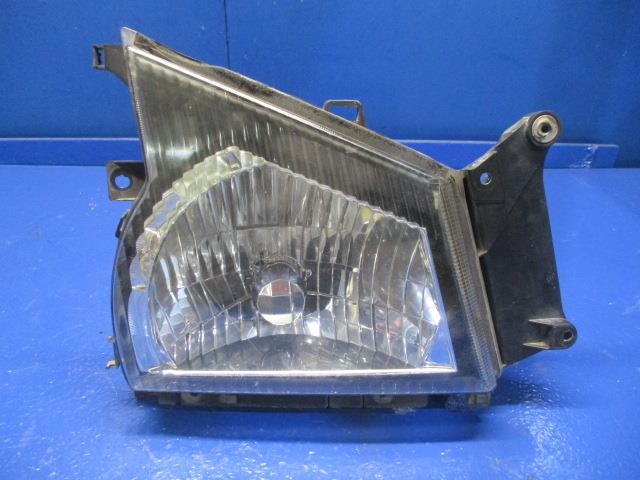 【中古】中古部品 アトラス AKR81AD 右ヘッドランプ 【3310270100-000013879510800】