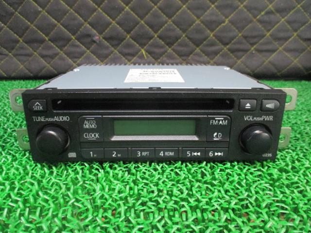 【中古】中古部品 eKワゴン H82W オーディオ 【3330660100-000023301661050】