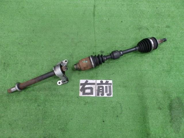 【中古】中古部品 ストリーム RN8 右フロントドライブシャフト 【3260250000-000023213442100】