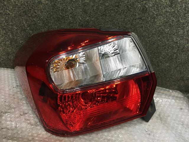 【中古】中古部品 インプレッサ GP6 左テールランプ 【3330530100-000011563715600】