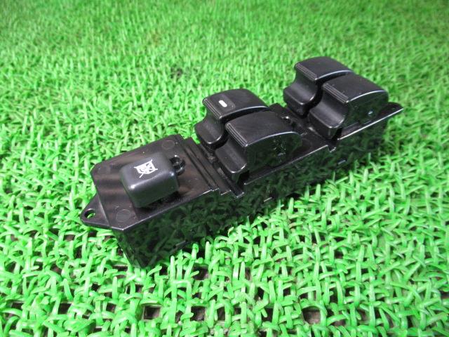 【中古】中古部品 デリカD5 CV5W パワーウインドウスイッチ 【3330540100-231208000161900】