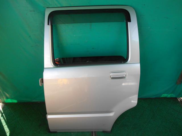 【中古】中古部品 ワゴンR MH22S 左リアドア 【3310080100-230929000213400】