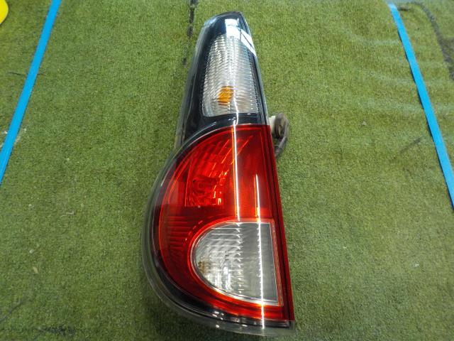 【中古】中古部品 モコ MG33S 左テールランプ 【3260200000-231220000415600】
