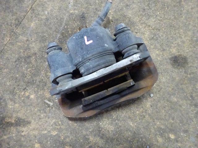 【中古】中古部品 ハイゼット S320V 左フロントキャリパー 【3310410000-000223046844360】