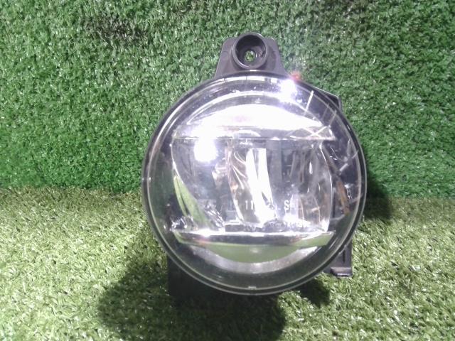 【中古】中古部品 ムーヴ LA150S 左フォグランプ 【3260300000-231226000310950】
