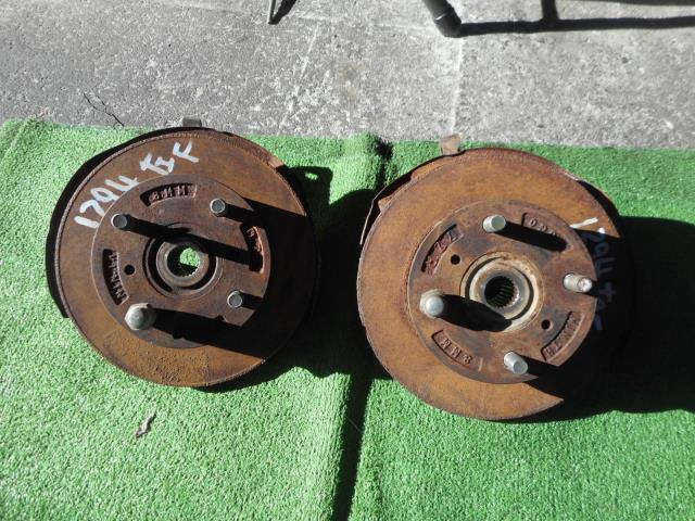 【中古】中古部品 ワゴンR CV51S 右フロントナックルハブ 【3330190100-000002129444310】