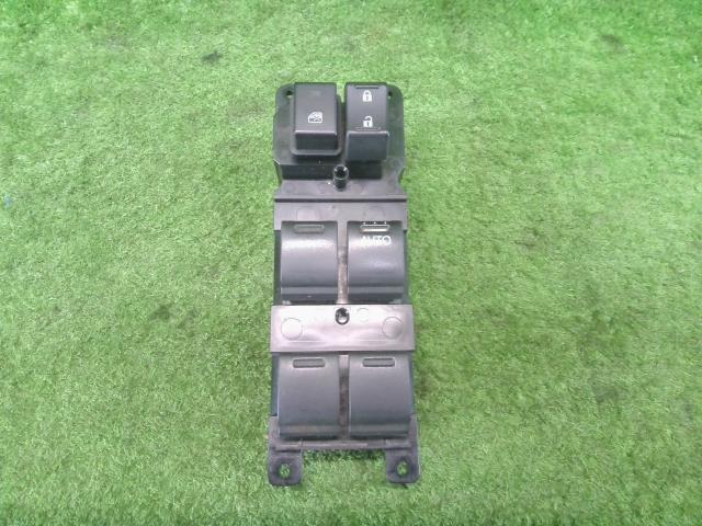 【中古】中古部品 N−BOX JF3 パワーウインドウスイッチ 【3330990100-231110000361900】
