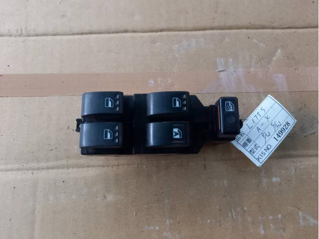 【中古】中古部品 ムーヴ L175S パワーウインドウスイッチ 【3310080100-001699340261900】
