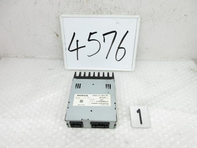 【中古】中古部品 オデッセイ RB3 オーディオアンプ 【3500170000-240116501761150】