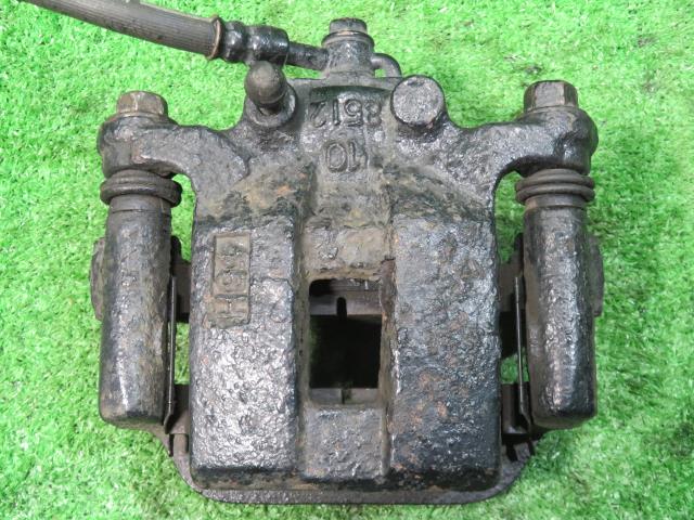 【中古】中古部品 エクストレイル NT30 左リアキャリパー 【3330900100-000024001144460】