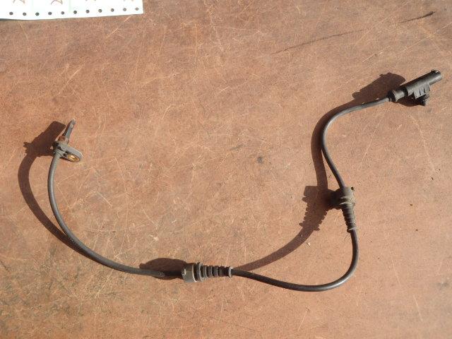 【中古】中古部品 アイ HA1W ABSセンサー 【3331010800-000021801863450】