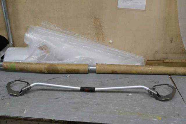 【中古】中古部品 インプレッサ GJ7 右フロントストラット 【3310580000-240126001050100】