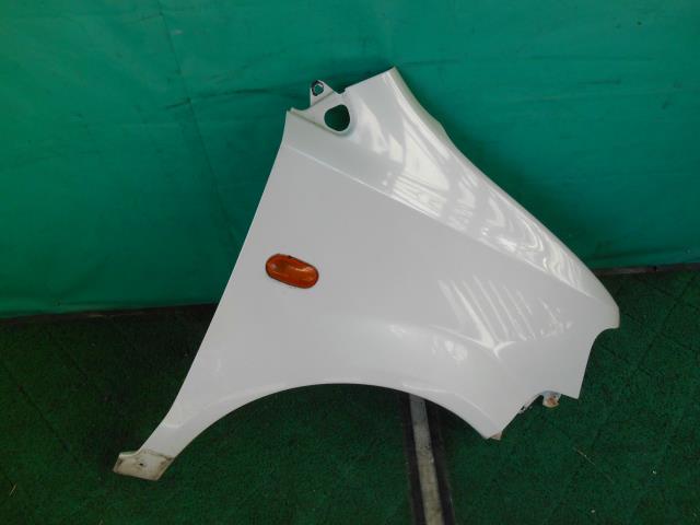 【中古】中古部品 オッティ H92W 右フロントフェンダー 【3310080100-231201000410600】