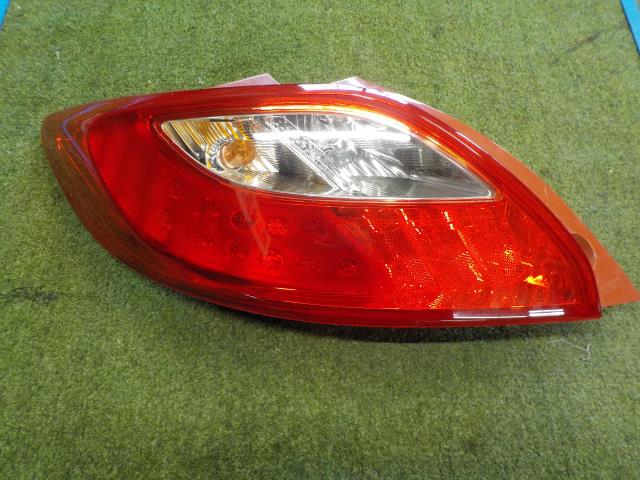 【中古】中古部品 デミオ DE3FS 左テールランプ 【3260200000-240206000115600】