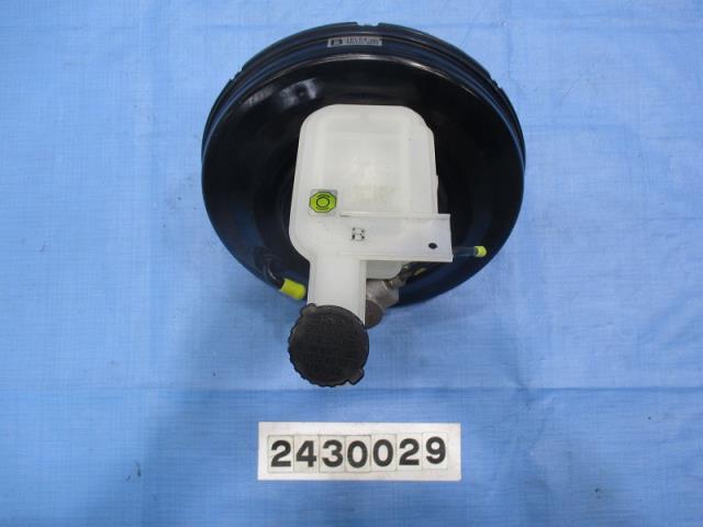 【中古】中古部品 ジューク YF15 ブレーキマスター 【3310040100-000243002947160】