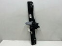 【中古】中古部品 BMW 2シリーズ 2D15 左リアドアレギュレータ・モーター 【3310070100-000090753813420】
