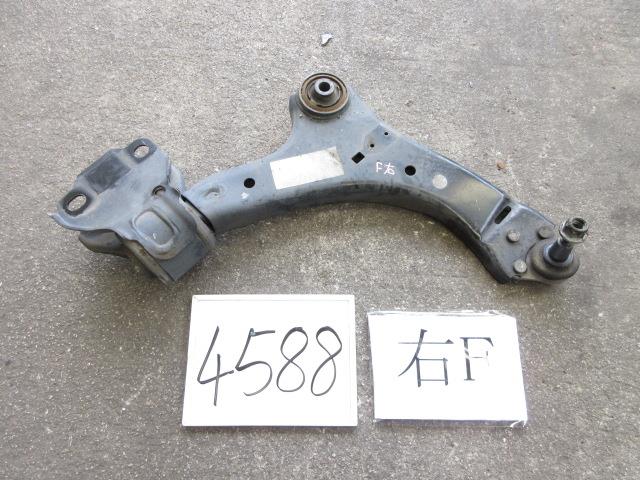 【中古】中古部品 ボルボ 60シリーズ FB420 右フロントロアアーム 【3500170000-240217502251720】