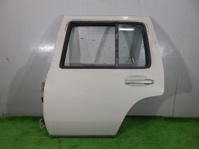 【中古】中古部品 ラシーン RHNB14 左リアドア 【3260250000-000024022413400】