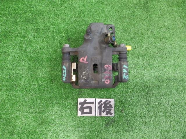 【中古】中古部品 アベニール RW11 右リアキャリパー 【3260250000-000024022844430】