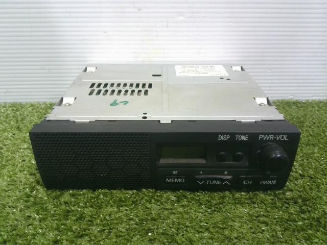 【中古】中古部品 ミニキャブ U61V ラジオ 【3310090100-202402057461100】