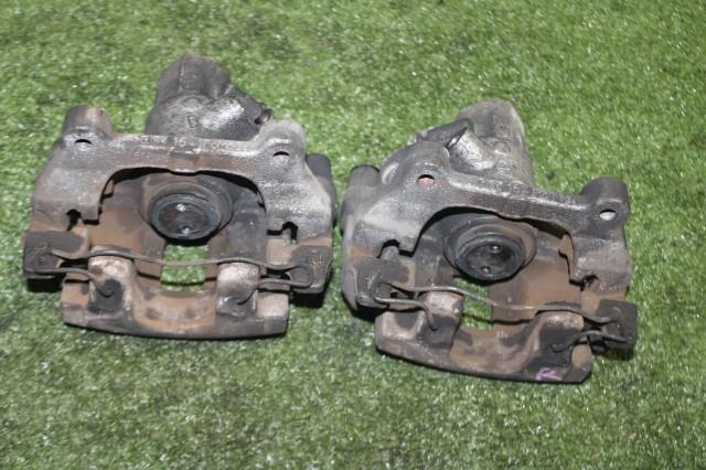 【中古】中古部品 ビアンテ CCEFW 左リアキャリパー 【3330950100-000041180544460】