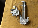 【中古】中古部品 エクストレイル T30 左リアドアレギュレータ・モーター 【3340220100-000224057413420】