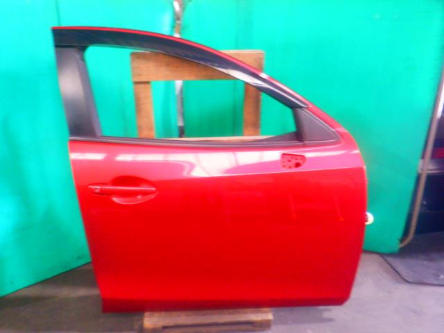 【中古】中古部品 デミオ DJ5FS 右フロントドア 【3340140100-000024042513100】