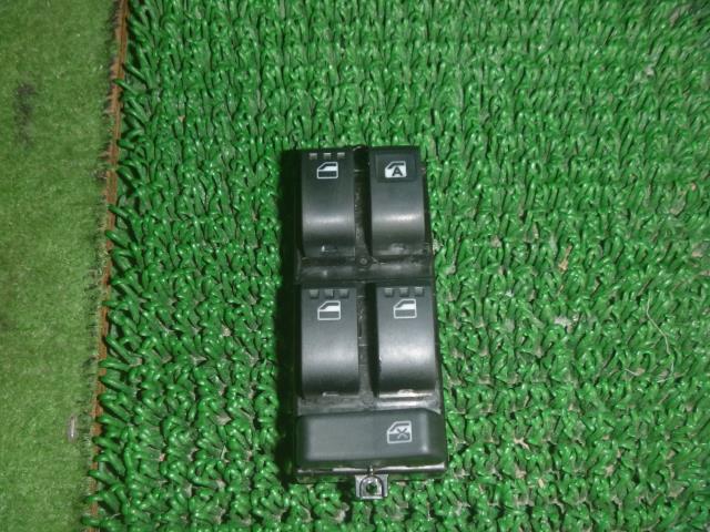 【中古】中古部品 ムーヴコンテ L585S パワーウインドウスイッチ 【3330370100-000243003361900】