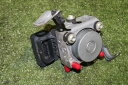 【中古】中古部品 モコ MG33S ABSアクチュエーター 【3330950100-000041221542500】