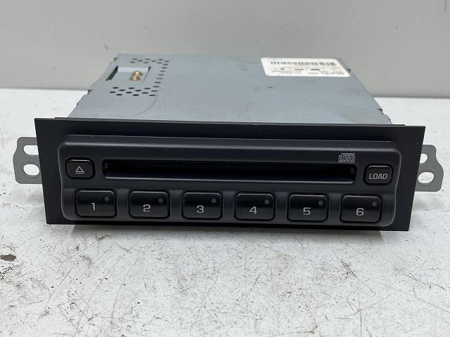 【中古】中古部品 キャデラック エスカレード GMT800 CDチェンジャー 【3310070100-0000Y0749161250】