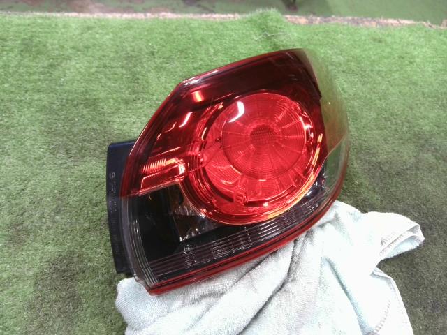 【中古】中古部品 アテンザ GJ2FW 右テールランプ 【3310200100-000020482115500】