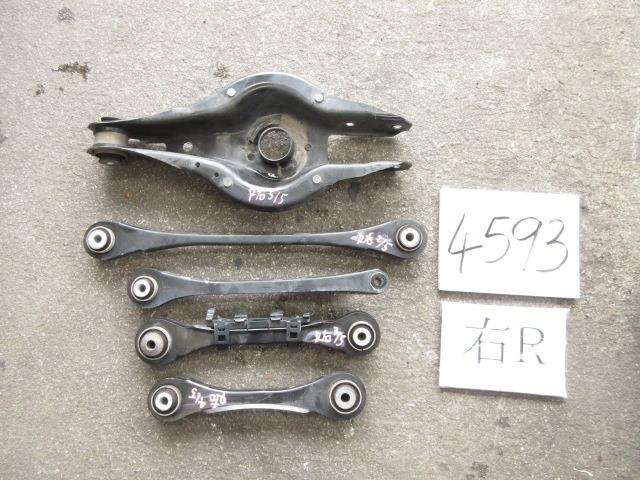 【中古】中古部品 BMW 3シリーズ 3D20 右リアロアアーム 【3500170000-240306503151820】