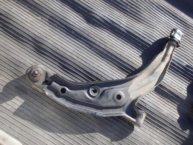 【中古】中古部品 ビュート HK11 右フロントロアアーム 【3331010800-000020569451720】