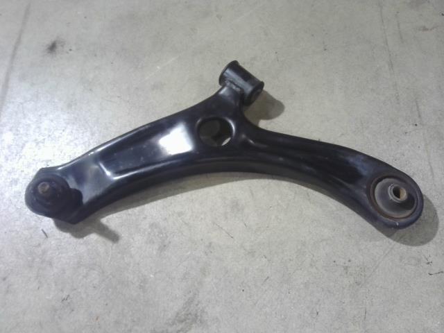 【中古】中古部品 スペーシア MK32S 左フロントロアアーム 【3310390100-240226001351740】