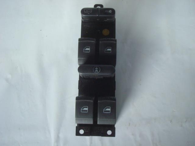 【中古】中古部品 VW パサート 3BAMXF パワーウインドウスイッチ 【3340220100-001302670361900】
