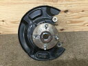 【中古】中古部品 アクア NHP10 右フロントナックルハブ 【3330960100-000052227944310】