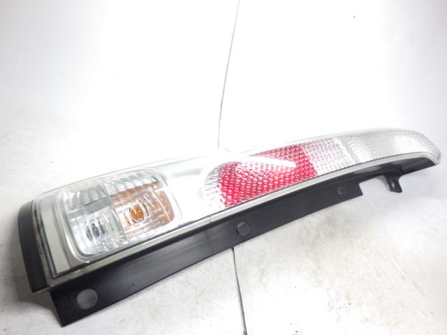 楽天市場】c25 セレナ テールランプの通販