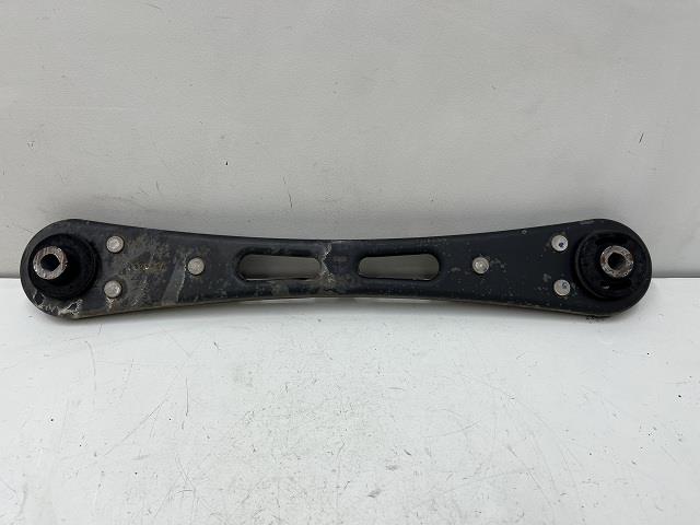 【中古】中古部品 フォード マスタング 1ZVHT82 左リアロアアーム 【3310070100-000090755651840】