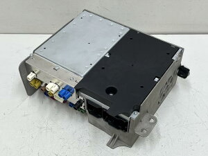 【中古】中古部品 ベンツ Aクラス 177012 オーディオ 【3310070100-000090755861050】