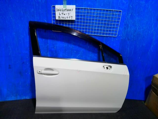 【中古】中古部品 レヴォーグ VM4 右フロントドア 【3310220100-240209000113100】