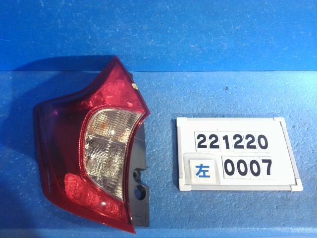 【中古】中古部品 ノート E12 左テールランプ 【3310390100-221220000715600】