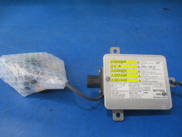 【中古】中古部品 ビアンテ CCEFW ライトコントロールユニット 【3310160100-000004340110811】