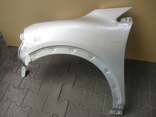 【中古】中古部品 エクリプスクロス GK1W 左フロントフェンダー 【3380050000-000035230110700】