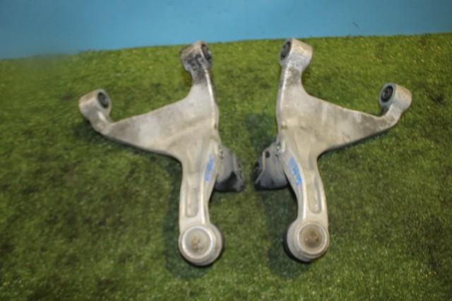 【中古】中古部品 ティアナ J32 左リアロアアーム 【3330950100-000041260551840】