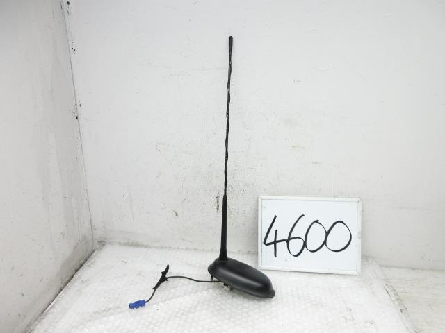 【中古】中古部品 BMW ミニ ZA16 アンテナ 【3500170000-240327501561000】