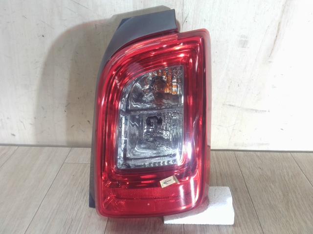 樂天商城 - 【中古】中古部品 N−ONE JG1 右テールランプ 【3310390100-240318000315500】