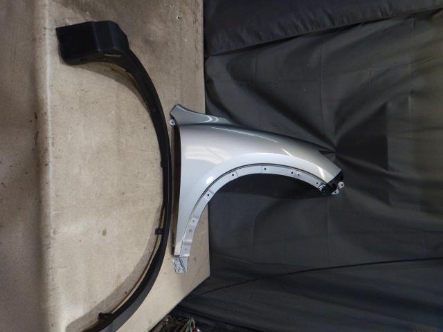 【中古】中古部品 CX－5 KE2FW 右フロントフェンダー 【3330810100-240329000110600】