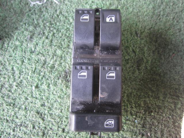 【中古】中古部品 ミラココア L675S パワーウインドウスイッチ 【3340240100-202400002761900】