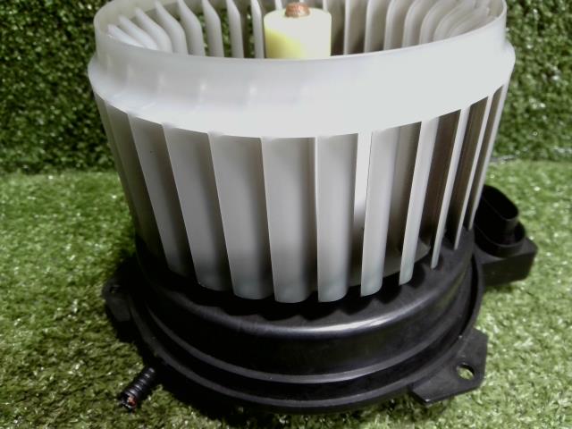 【中古】中古部品 N－WGN JH1 ヒーターブロアモーター 【3260300000-2403280041679...